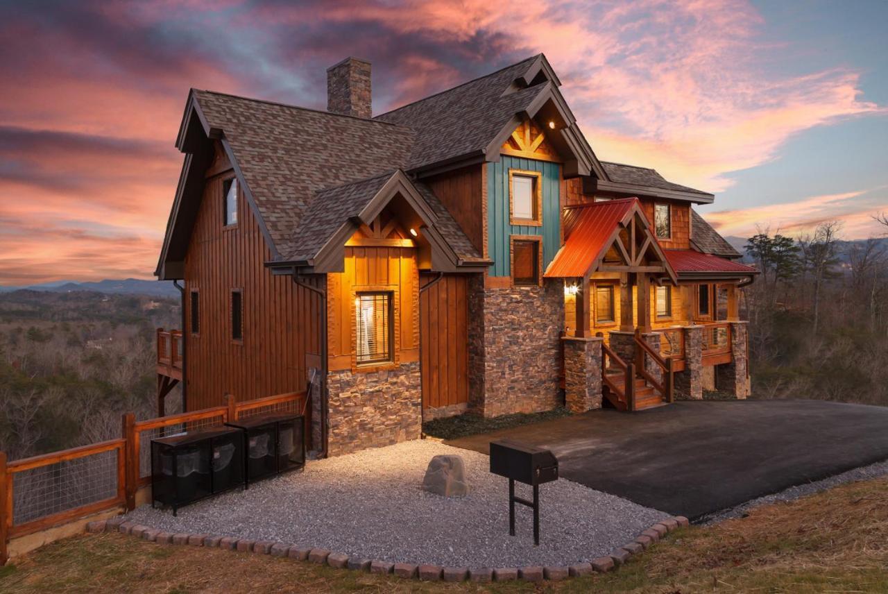 Splash Mountain Pool Hot Tub Theater Game Room Sevierville Exterior foto