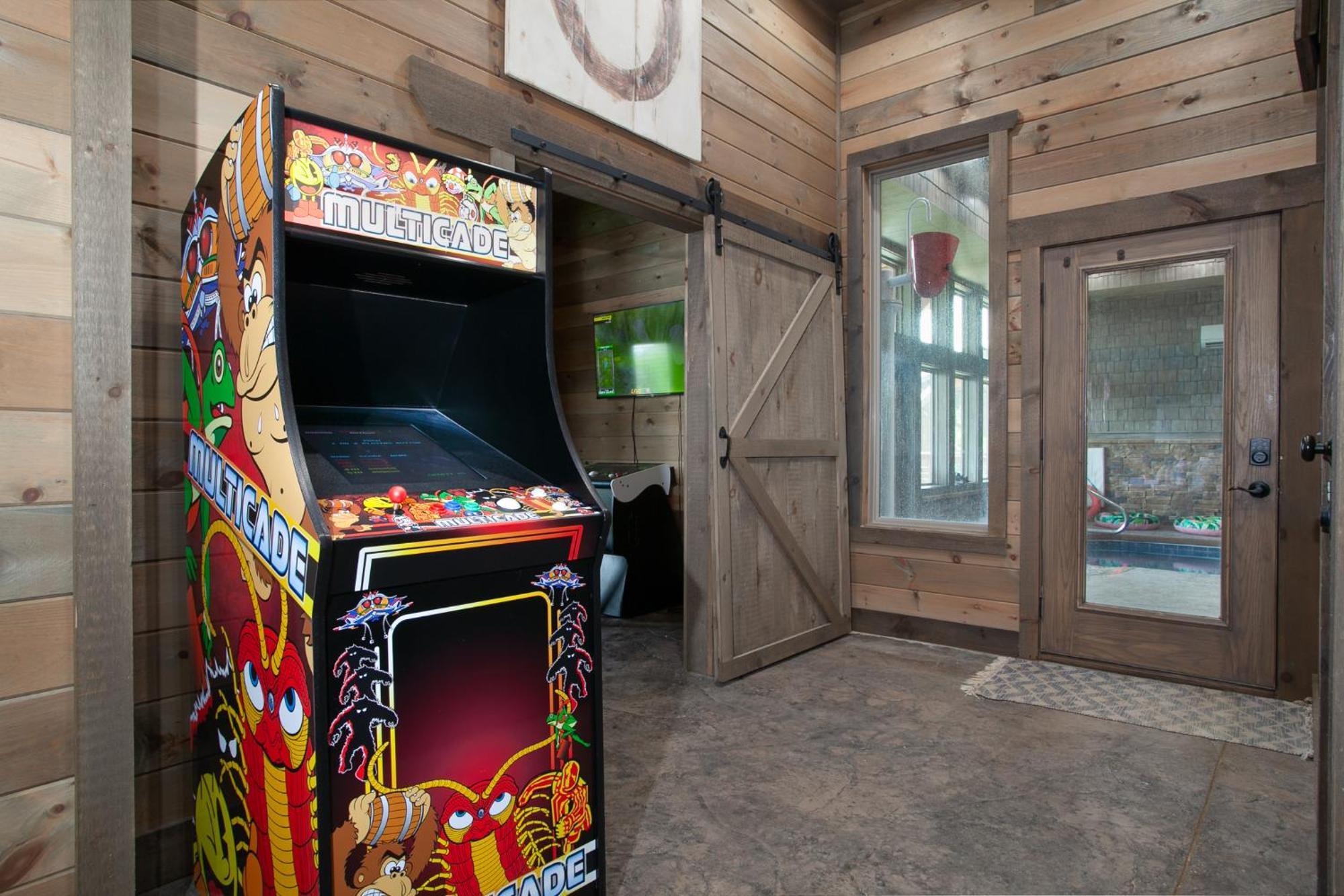 Splash Mountain Pool Hot Tub Theater Game Room Sevierville Exterior foto